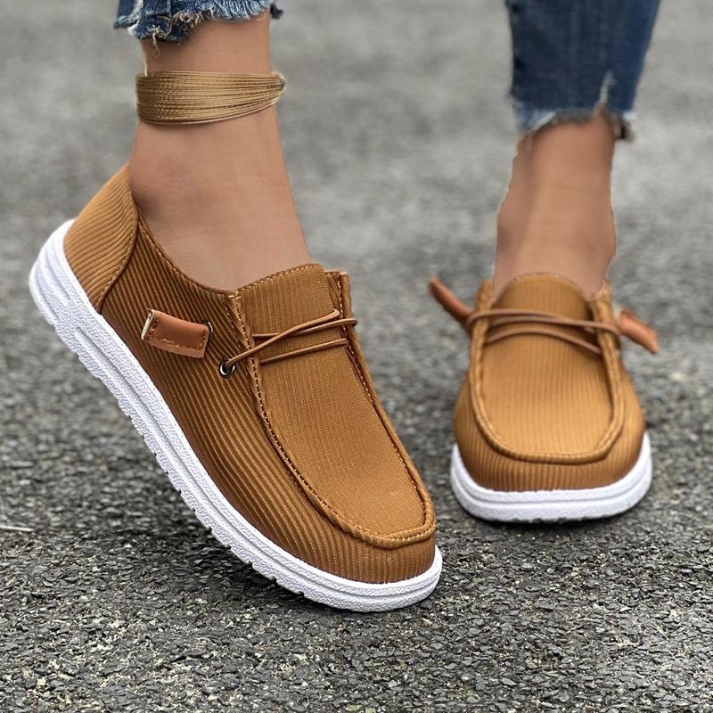Spring and Autumn New European and American Flat Footed Low Top Le Fu Shoes Women's Single Shoes