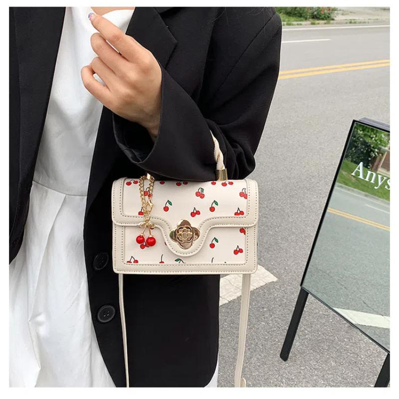Sweet Cherry Square Chains Crossbody Bags for Woman Luxury Designer Brand Handbags Shoulder Bag New Female Black White HandBag