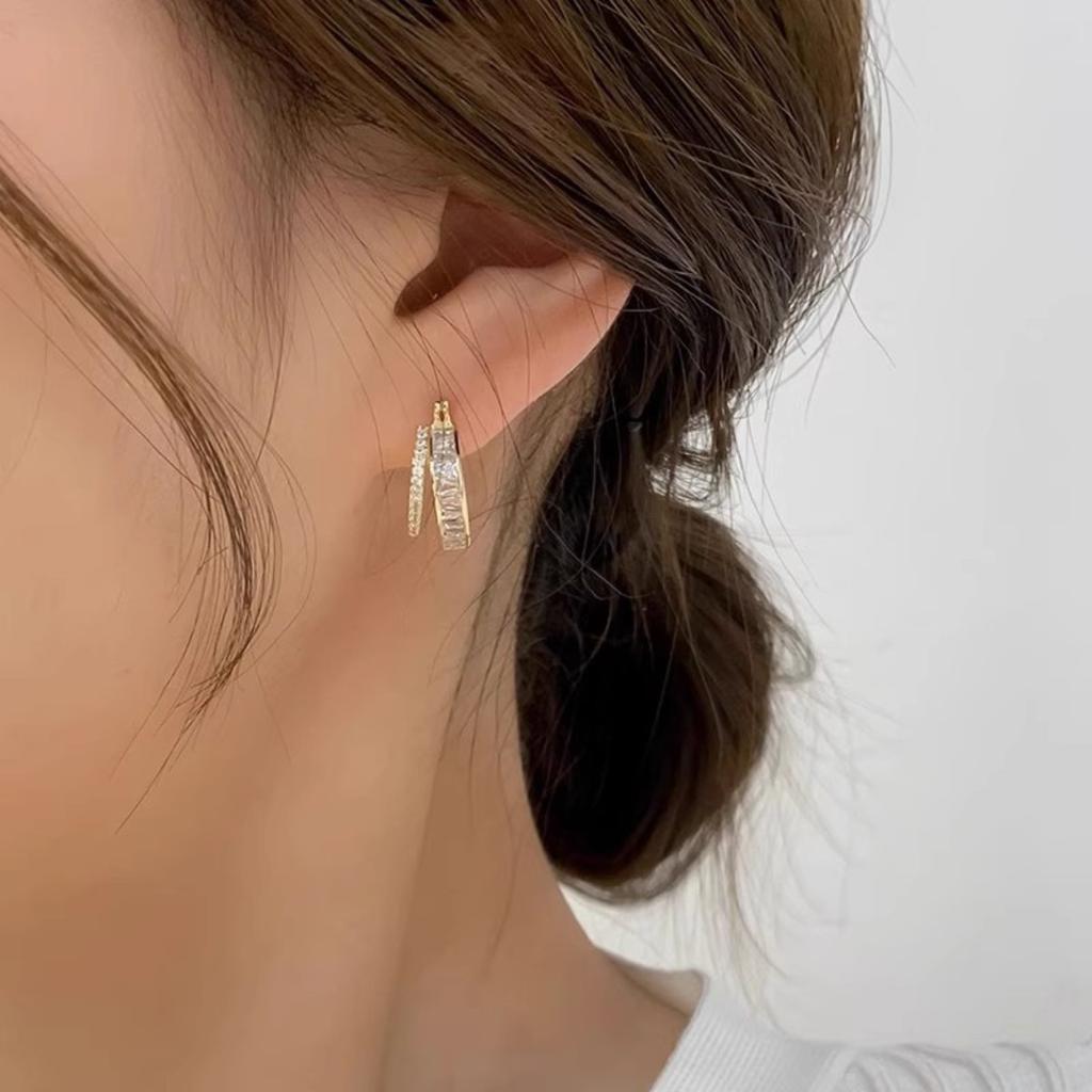 Dual Layer Baguette and Round Paved Click Hoop Earrings Women Elegant Bling Ear Jewelry