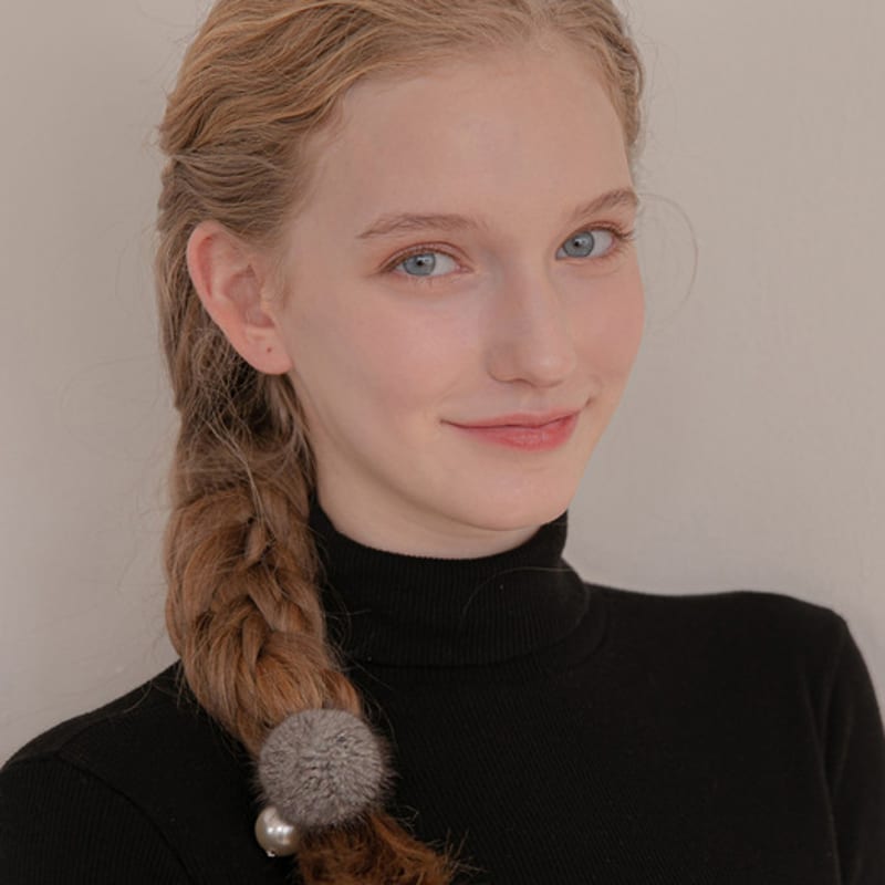 Jean Paul Clarisse Mink Pearl Ponytail JP-22-196P