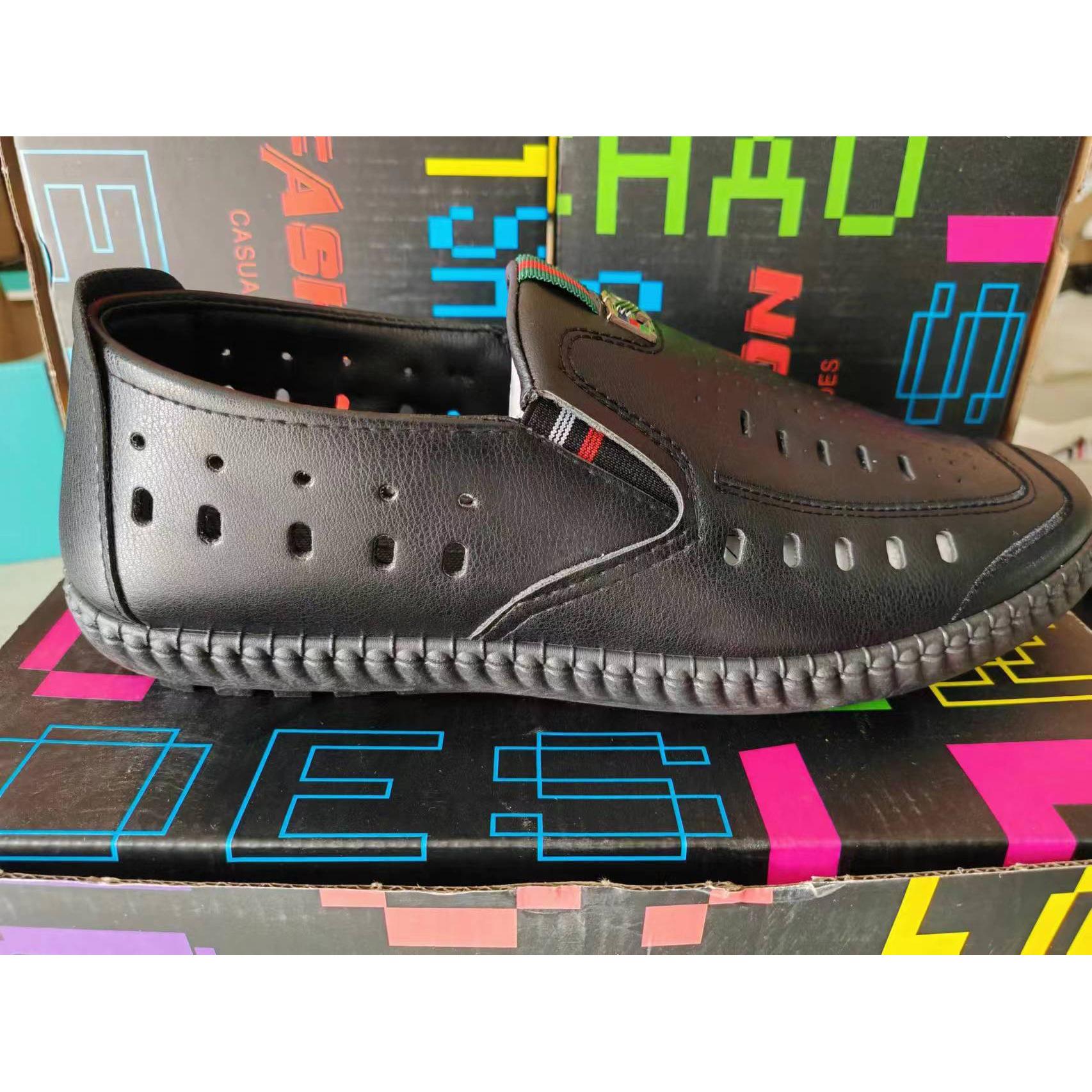 

2026 summer new one-pedal hollow men s breathable casual soft-soled driving shoes fashionable and lightweight flat shoes 39
