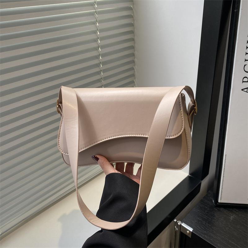 

Solid color simple casual versatile commuter women s bag new popular daily practical shoulder underarm bag portable handbag хаки