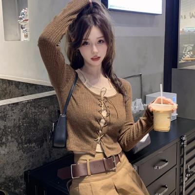 Τοπάκια – Πουλόβερ και μακρυμάνικες μπλούζες