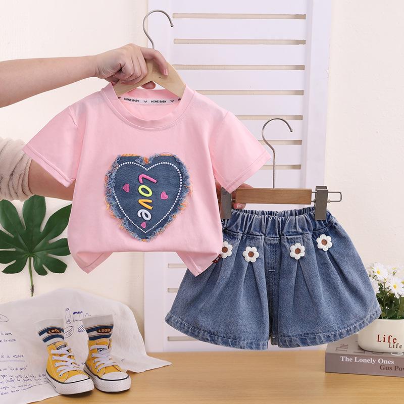Children's Korean Style Summer Cartoon Cotton Set - Trendy Short Sleeve Top for Toddlers