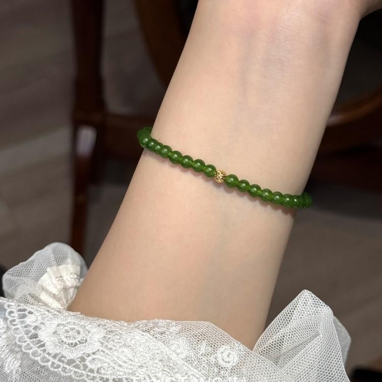 Sugar Cube House Elegant and flattering green jadeite beaded elastic bracelet, light luxury niche bracelet for women