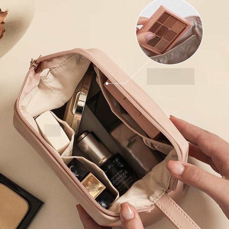 Elegant PU Leather Makeup Pouch, Portable Minimalist Toiletry Bag for Everyday & Travel