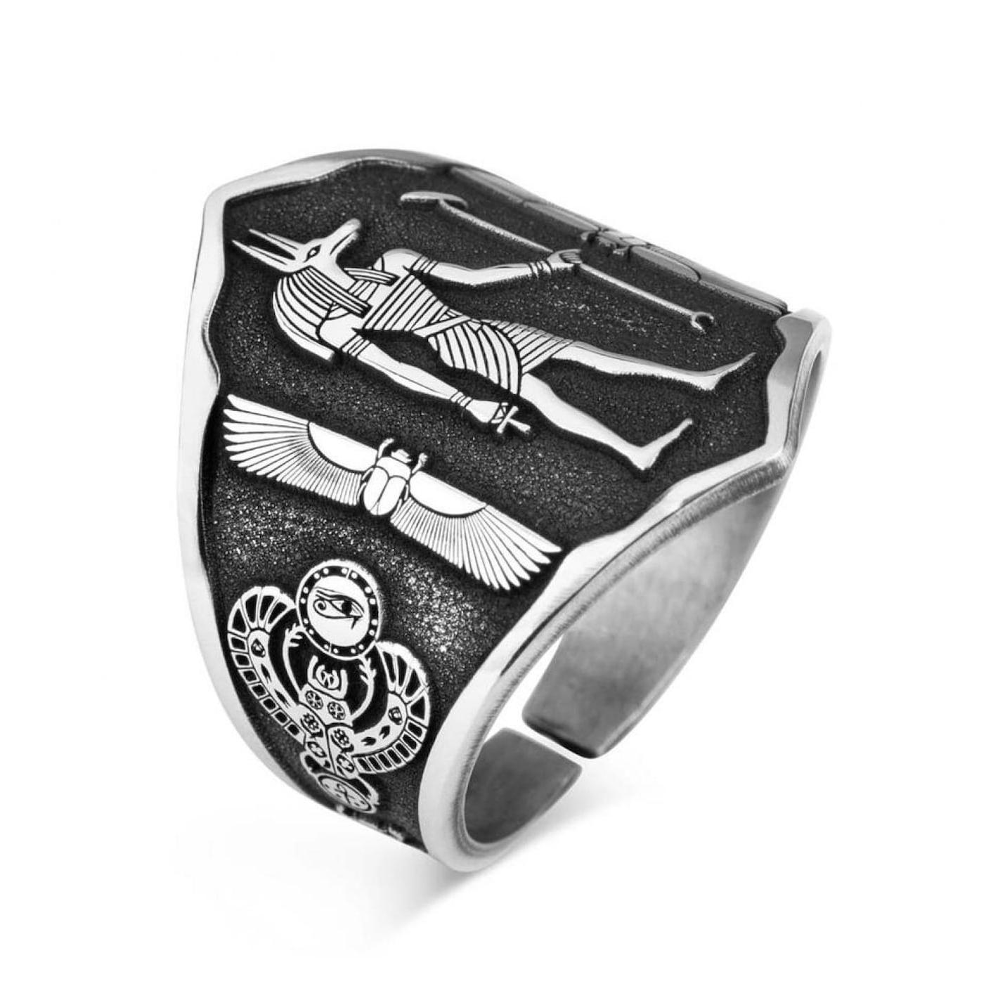 

Anubis Scorpion King Silver Zip