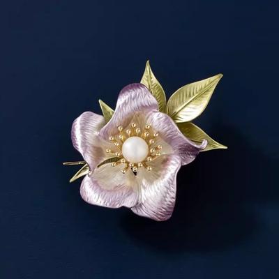 Simple Enamel Painted Flower Brooch, High-end and Elegant Pearl Brooch for Women, and Delicate Fragrance Brooch