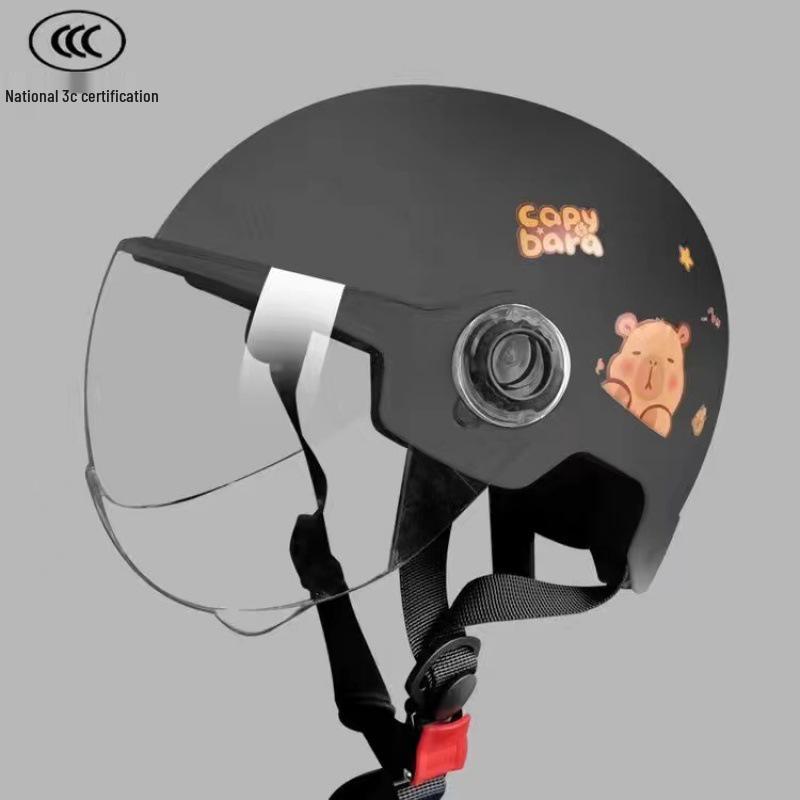 Certified Kids' Helmet: All-Season Safety for Boys & Girls - Cute & Secure for Electric Vehicles