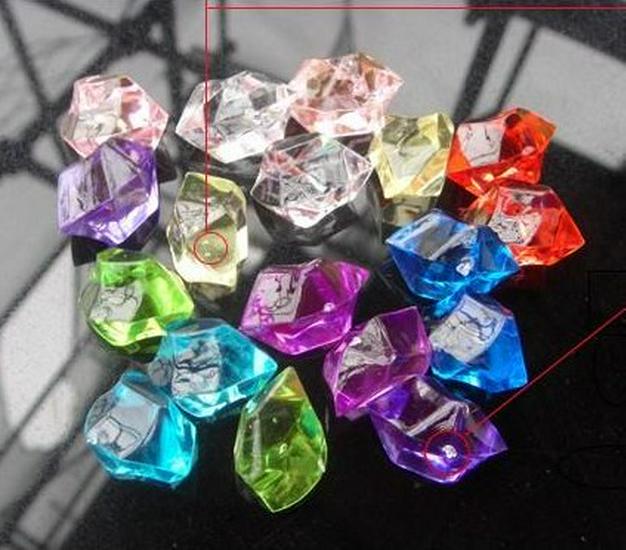 Decorative Pebbles: Acrylic Crystal Stones for Aquarium Landscaping