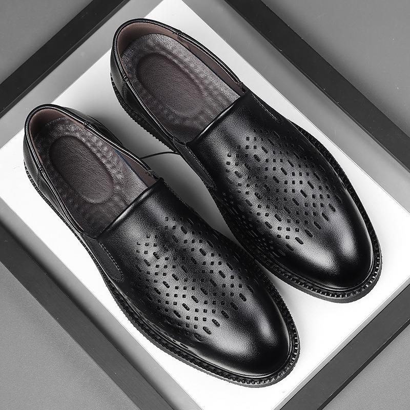 Módní návrhář Nová platforma Nazouvací Děrované Pánské Mokasíny Módní Kožené S měkkou podrážkou Pánské Společenské boty Ležérní Pánské Sandály Zapatos