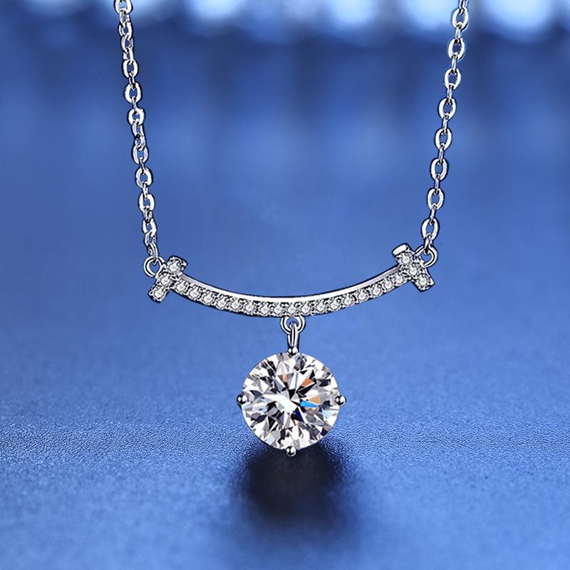 Collana Pendente in Argento Sterling S925 di Alta Gamma con Moissanite - Regalo Lussuoso per Lei