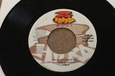 7inch Record LUKIE D - Back Up Back Up SHAR0065 2 Hard 2001 2001 Jamaica Reggae, Ska & Dub Used