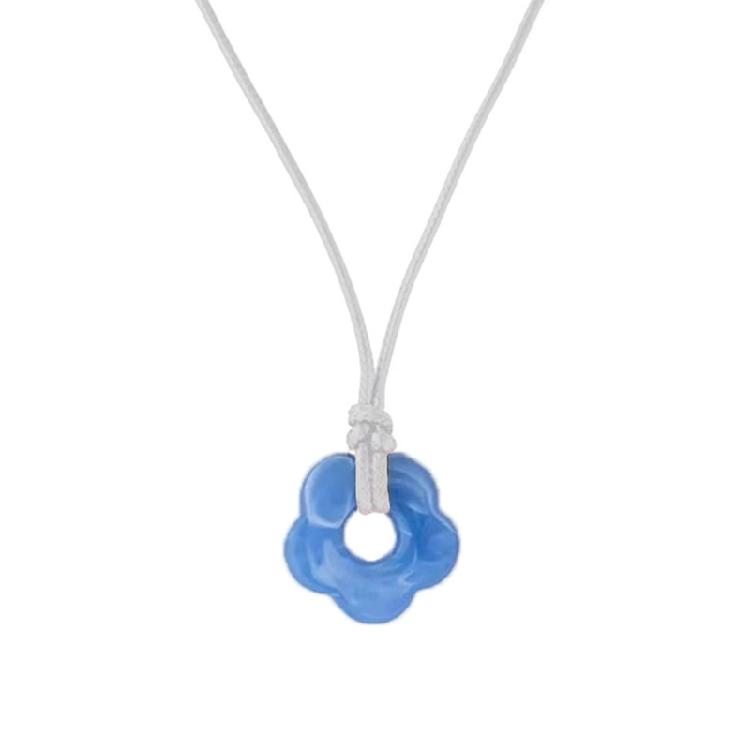 Hollow Pendant Necklaces Hollow Flower Neck Jewelry Perfect for Party Wedding