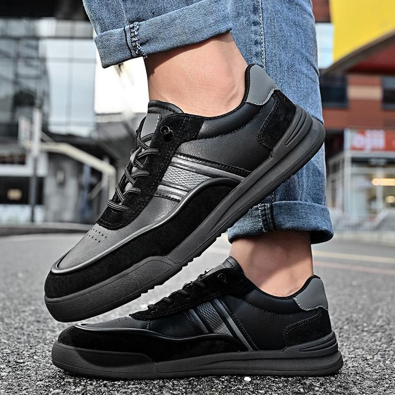 Lederschuhe Herrenschuhe Frühling und Herbst 2025 neue Leder atmungsaktive Sport-Freizeitschuhe weiche Sohle weiche Oberfläche Fahren Herren Board Schuhe