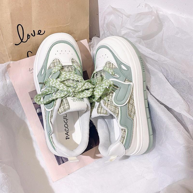 Zapatos Blancos Pequeños Verdes Matcha para Estudiantes Zapatos de Mujer Versátiles Transpirables de Malla de Verano