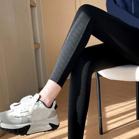 Dámské kalhoty na jógu Zvednuté bříško s vysokým pasem Slim Fit Vysoká elasticita Měkké Prodyšné Odvádějící vlhkost Dámské tepláky na jogging