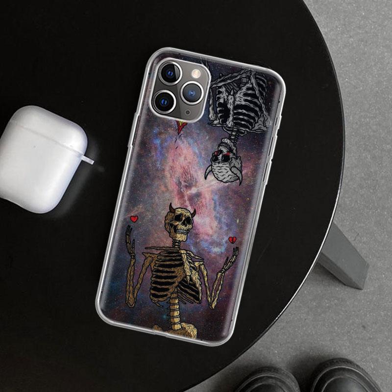 Anatomy Skeleton Heart Lovey Kiss Phone Case Cover for iPhone 11 12 13 Mini 14 15 Plus 16 Pro Max 17 Air 7 8 + SE Art Customized
