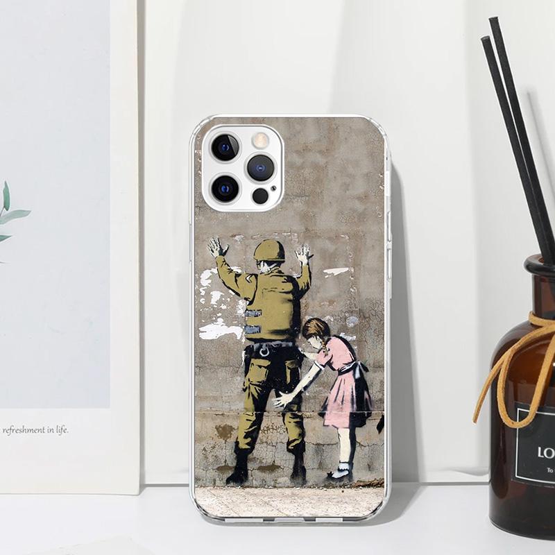 Street Art Banksy Graffiti Phone Case For Iphone 17 Air 16 15 Plus 16E 14 Pro Max 13 Mini 12 11 7 8 SE Fundas Soft Back Cover 17