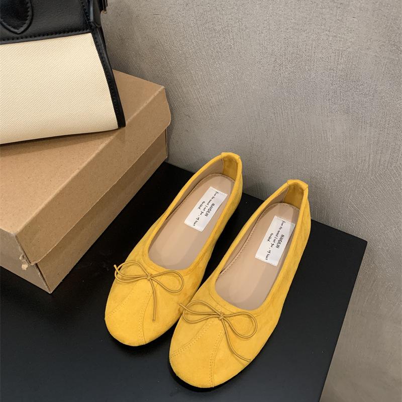 Korejské všestranné malé jednoduché boty dámské 2025 nové jemný temperament kulatá špička mašlička balerínky