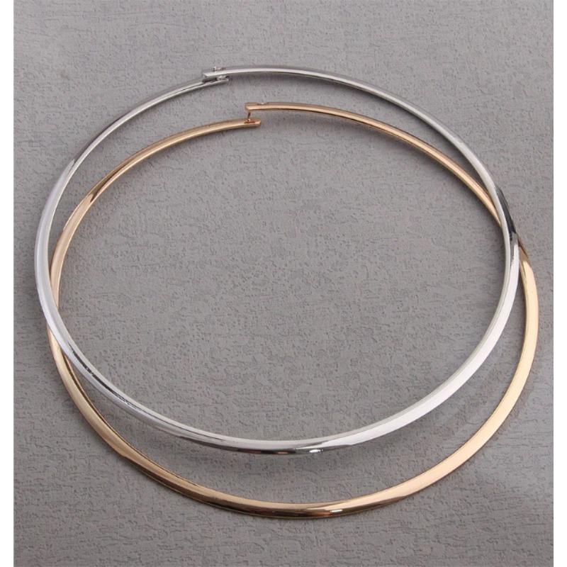 1 Simple Glossy Personality Temperament Women's Collar