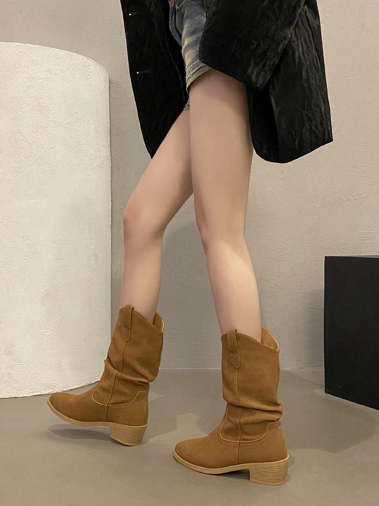 Autumn and winter large size new thick heel fashion boots European and American thin legs women's boots increase height versatile round head