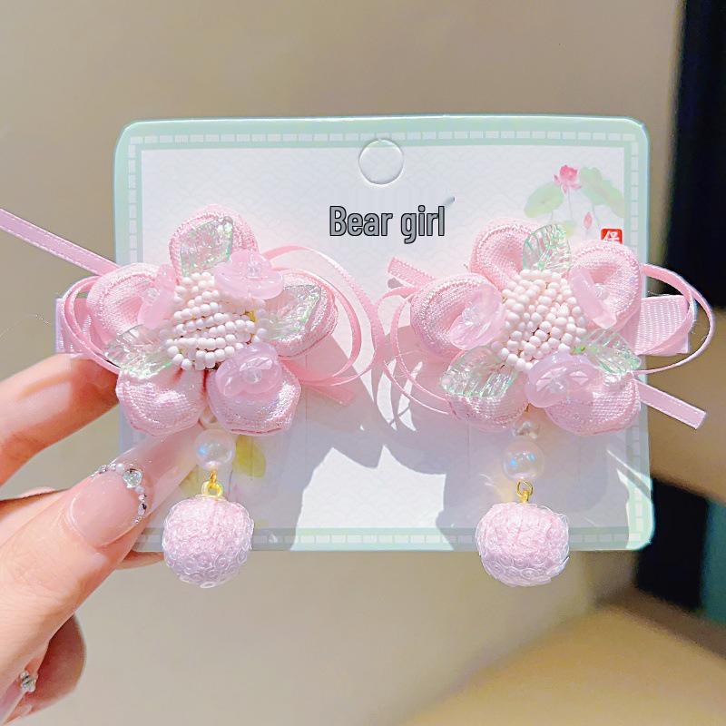 

Children s National Day Hanfu Headdress: Ancient Style Gradient Mesh Tassel Butterfly Hairpin for Girls