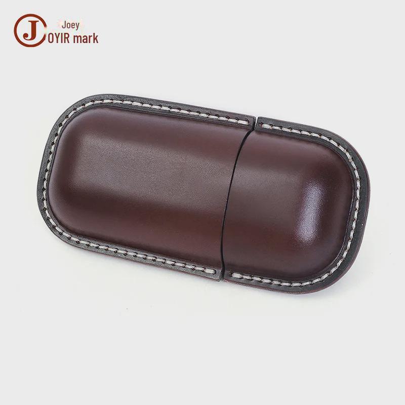 

Футляр для очков из кожи растительного дубления в стиле ретро: Персонализированный чехол для солнцезащитных очков из натуральной кожи ручной работы.