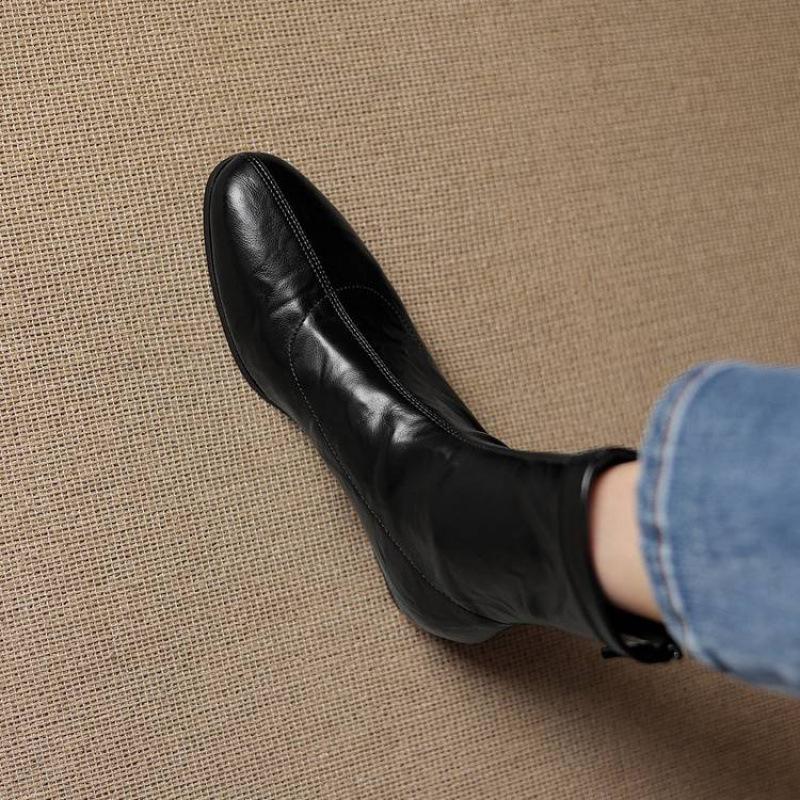 Autumn and winter solid color leather medium boots rear zipper middle heel square head beef tendon soft sole new women's large size fashion boots