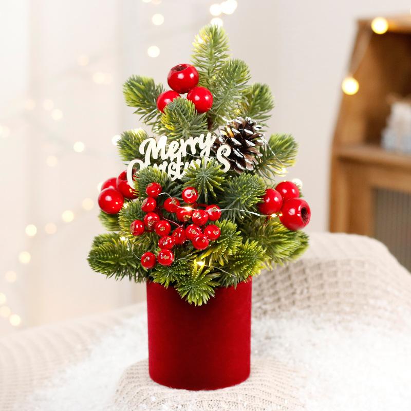 Hot Sale European Style Mini Christmas Tree Decorations Handmade Red Fruit LED Pine Desktop Mini Home Decorations for Christmas