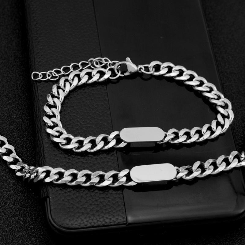 Kedja Titan Halsband Ovalt Halsband Hip-hop Titan Halsband för Män och Kvinnor Älskare