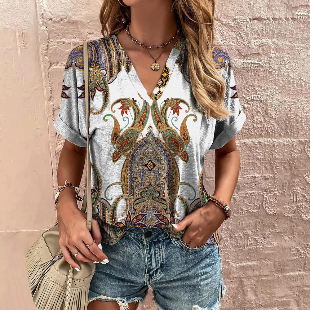 Summer Retro Women's T-Shirt Ethnic Print Short Sleeve Fashion V-Neck Tee Shirt Casual Harajuku T Shirt For Ladies Streetwear