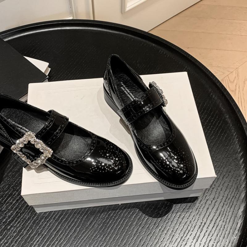 

New women s fashion single shoes non-slip soft sole large size sheepskin women s shoes low heel round head leather four seasons cowhide single shoes 39 чорний