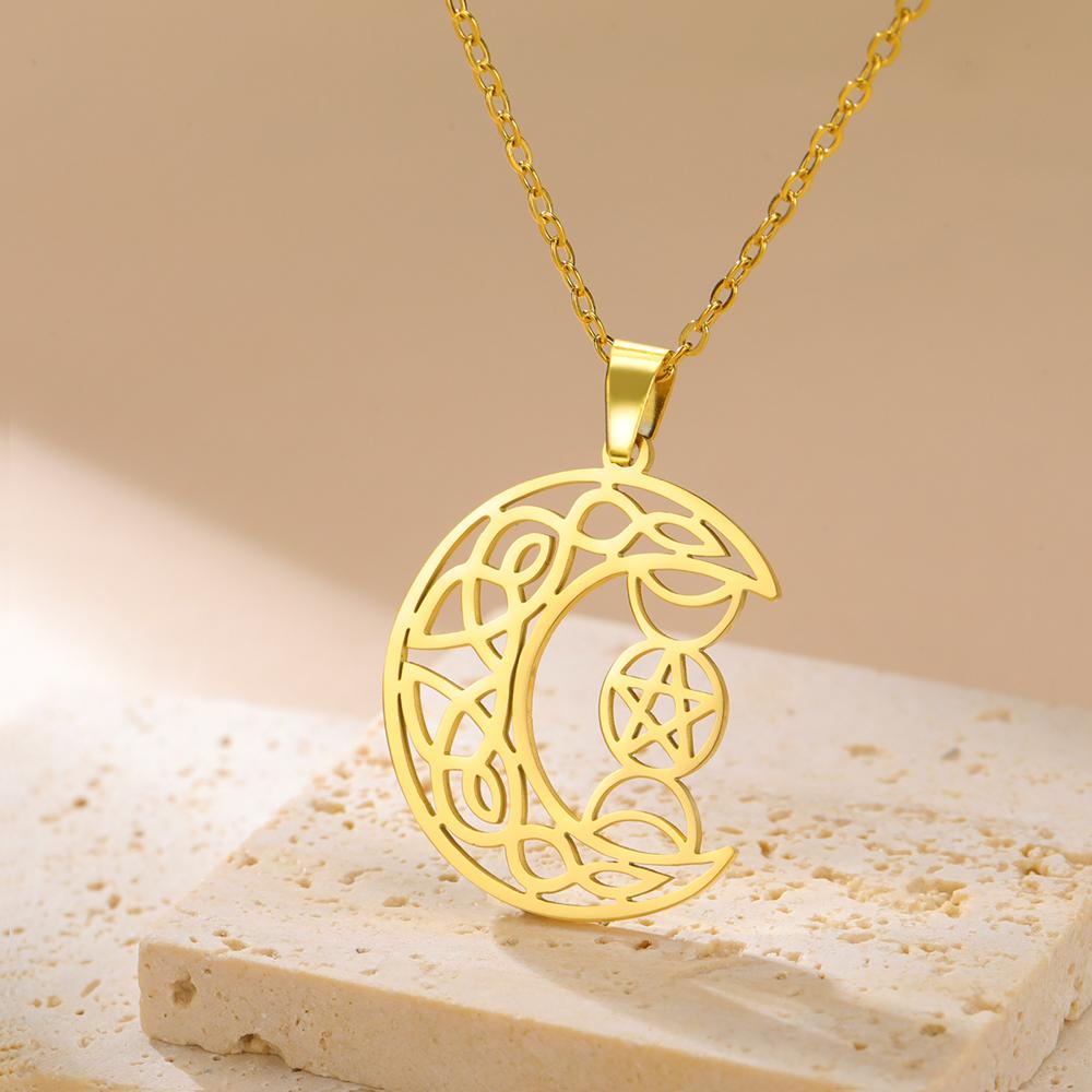 Dawapara Triple Moon Goddess Celtics Moon Necklace Pentagram Wiccan Pendant Protection Talisman Stainless Steel Jewelry