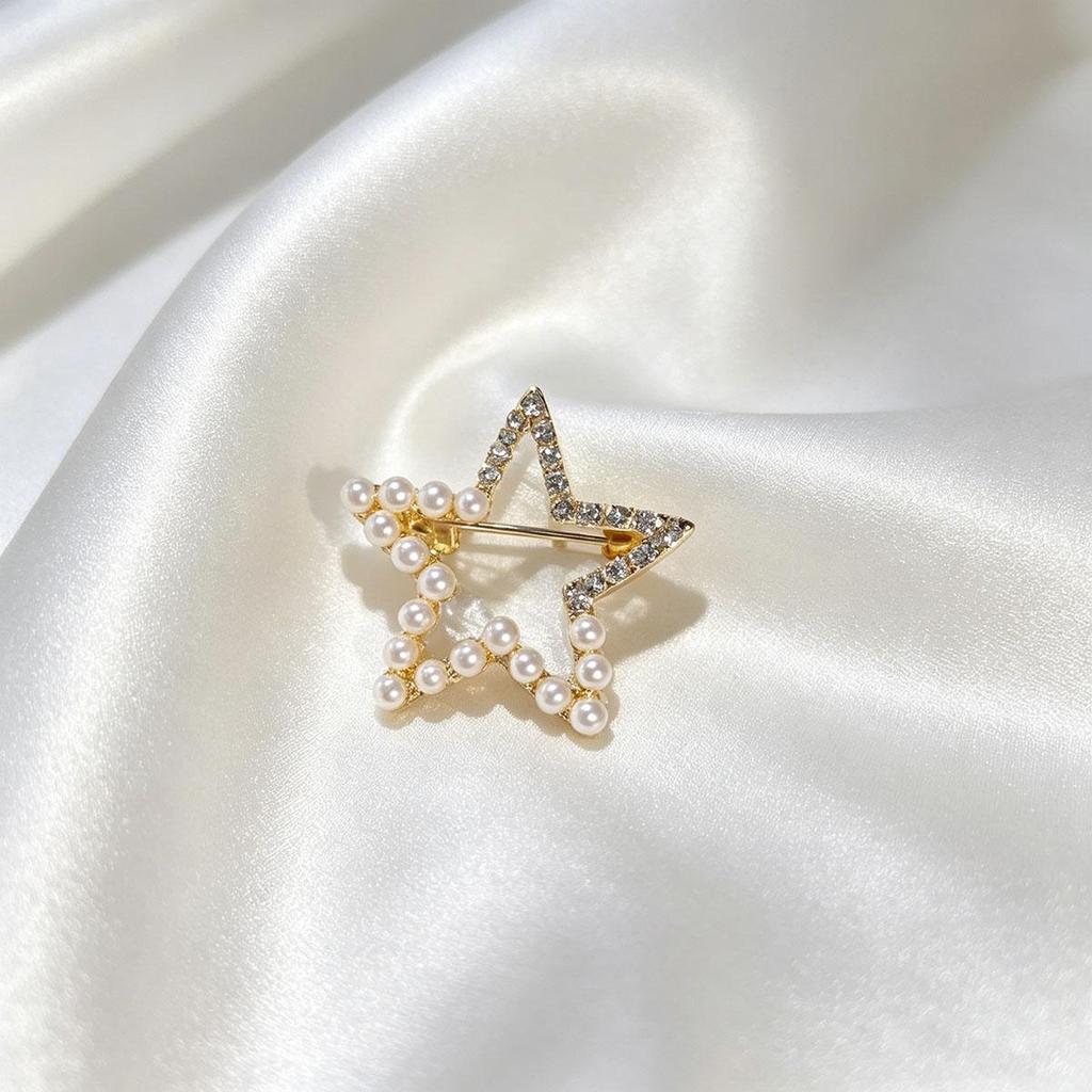 Five-Pointed Star Anti-Exposure Small Brooch, High-End Elegant Women's Dense Setting Pin, Collar Button Decoration Fixed Clothing Tool
