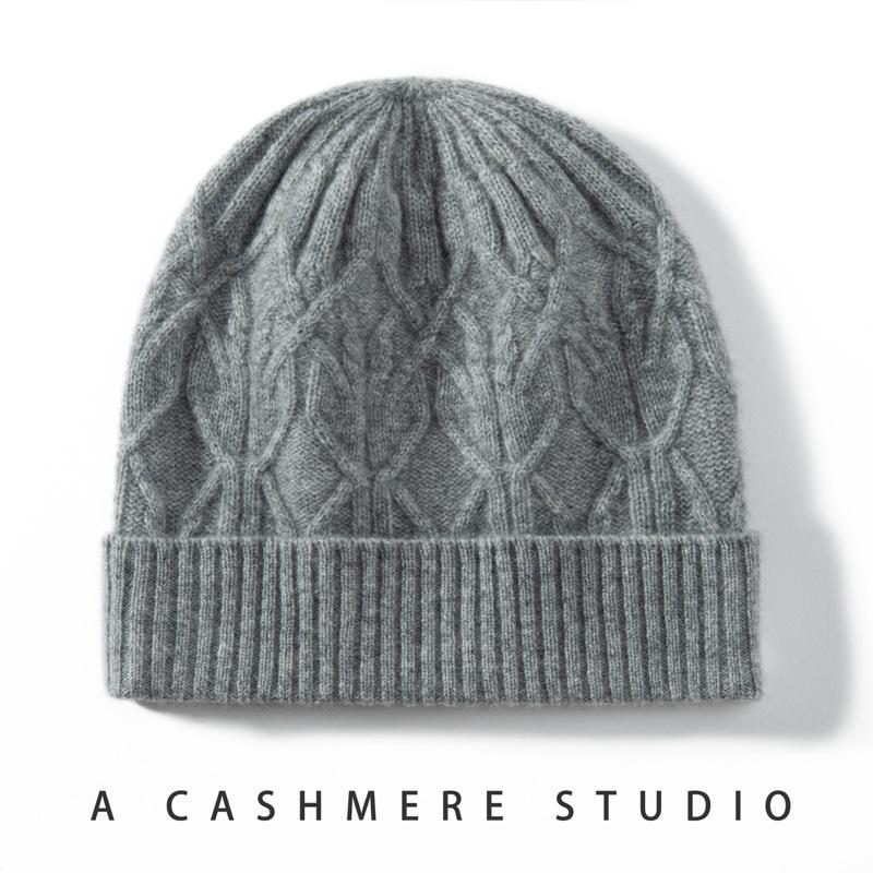 2025 Autumn/Winter Women's Cashmere Knitted Turban Hat - Classic, Warm, Windproof, Versatile, Slimming Design.