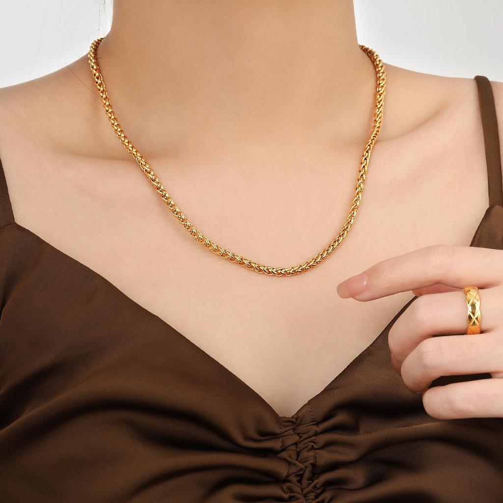 Women's Gold-Plated Titanium Steel Dragon Bone Basket Chain Bracelet & Necklace Set