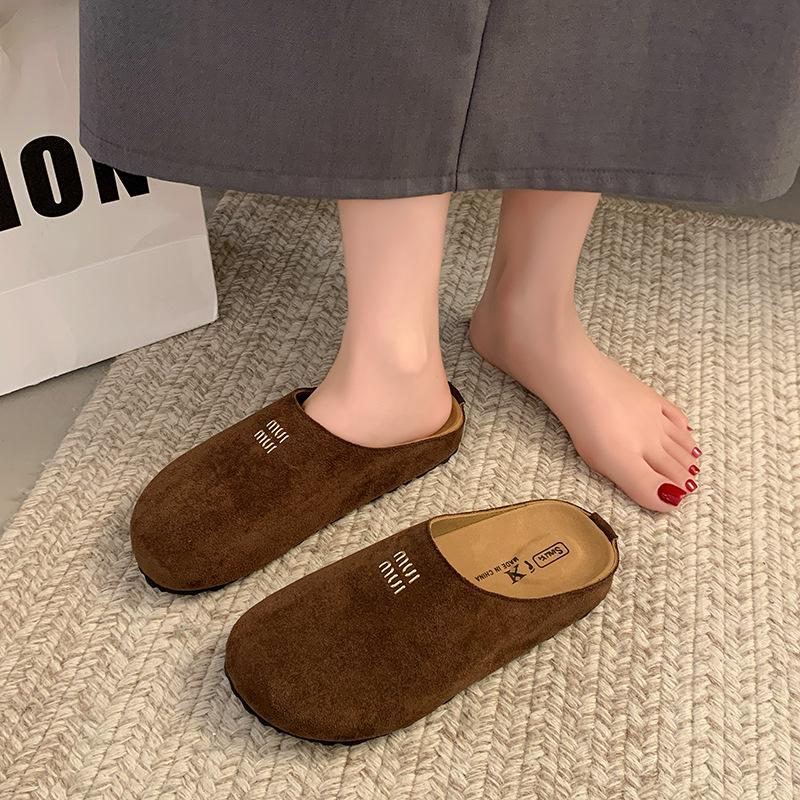thick-soled women's baotou half slippers 2025 new spring retro one-pedal letter fashion casual lazy shoes
