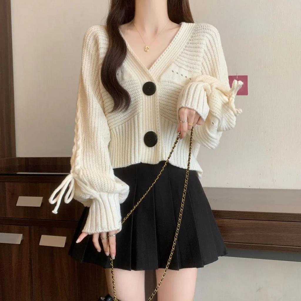 Women Autumn and Winter High-End Short Knitted Cardigan V-Neck Lantern Sleeve Sweater Coat Ladies Tops