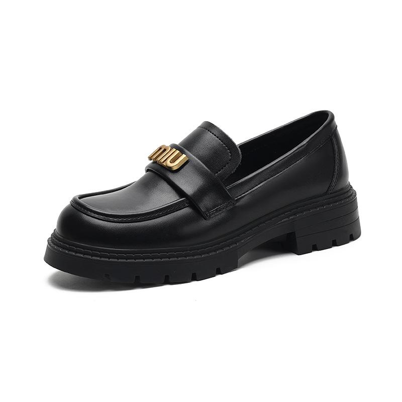 

Мокасины на платформе женские черные ретро британский стиль маленькие кожаные туфли из натуральной кожи с одной педалью одинарные женские туфли 39 матовый черный