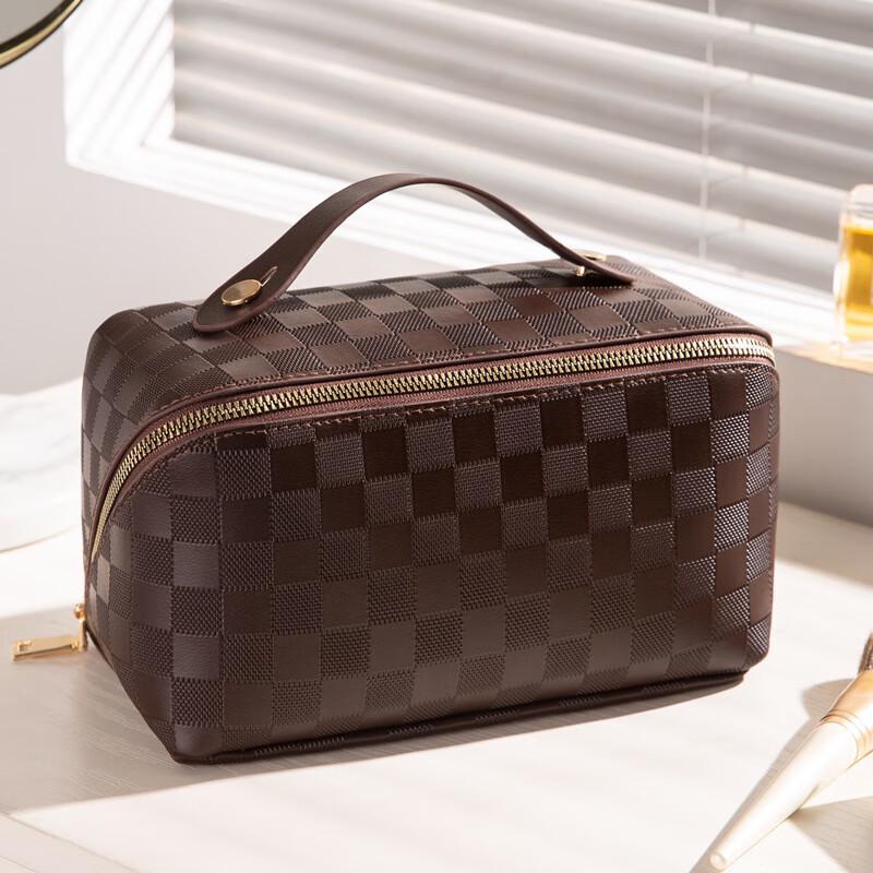 Portable Plaid Cosmetic Bag Medium