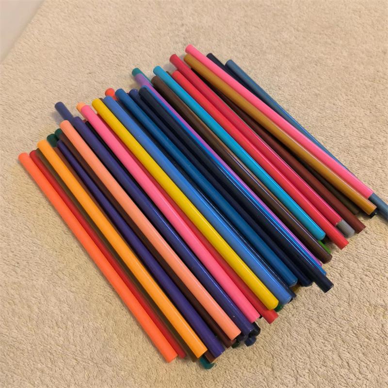 100 Oil-Based Colored Pencils with Minor Defects for Drawing and Coloring