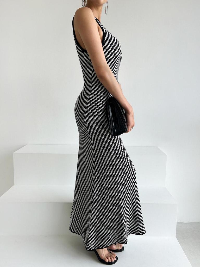 Patchwork Sleeveless Slim-Fit Knitted Dress