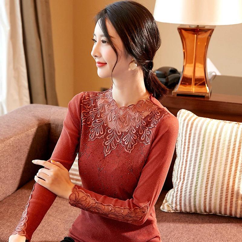 Women's Autumn Collection: New Stylish Long-Sleeve Tops and T-Shirts in Plus Sizes