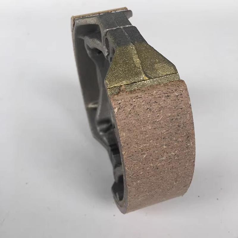 Motorcycle Rear Brake Shoes for Haojue Suzuki Qingqi Lifan Jincheng AX100 A100 HJ100 JC100 Bajaj BOXER100 TVS STAR100 Brake Pads