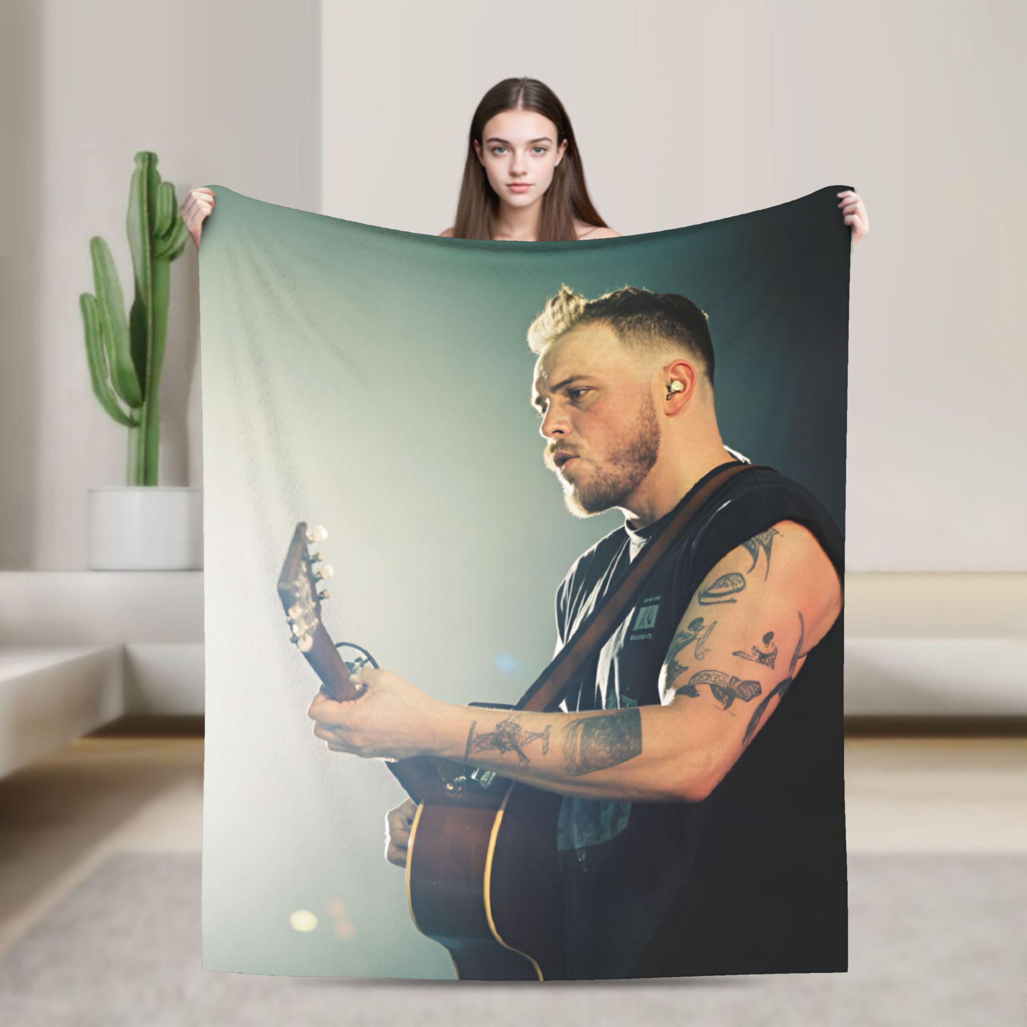 Exquisite Fashion Items Unisex Zach Bryan Soft Warm Blanket Picnic Plush Throw Blanket Fluffy Couch Bed Flannel Bedspread Sofa Bed Cover