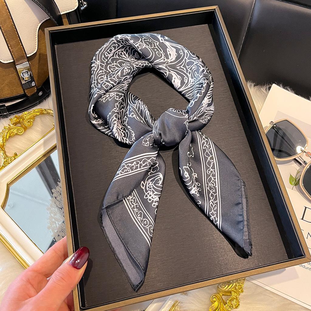 2026 New Luxury Print Silk Square Scarfs for Women Neck Ties Kerchief Lady All Seasons Decoration Hijab Female Neckerchief Wraps