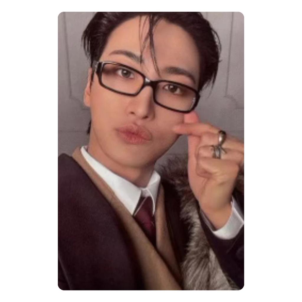 PRZEDSPRZEDAŻ 13. MINI ALBUMU ATEEZ GOLDEN HOUR : Część 4 KARTKA ZE ZDJĘCIEM POCA JAPAN POB OFICJALNA