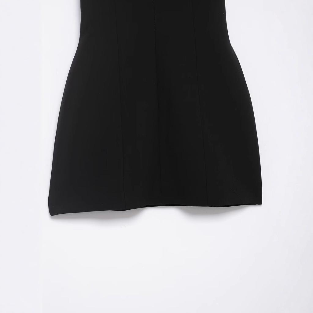 European and American autumn and winter new women's clothing temperament fashionable and sexy versatile shorts pleated dress