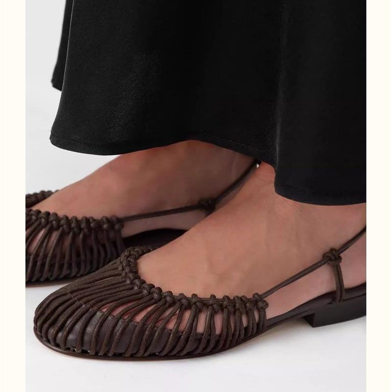 Fashion 2025 Summer Low Heels Roma Sandals Fashion Outdoor Woven Hollow Women Sandals Casual Lace-up Round Head sandalias de mujer